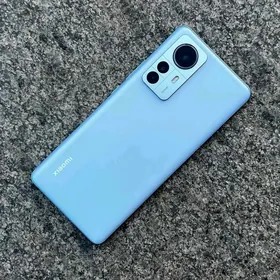 mi 12 x 12/256 GB