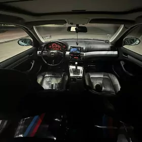BMW 328 2003