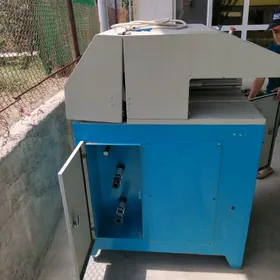 Plastik stanok