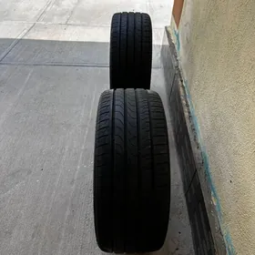 teker235/45/18