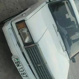 Lada 2107 1984