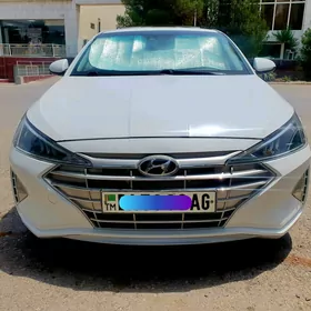 Hyundai Elantra 2020