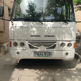 Mitsubishi Rosa 2005