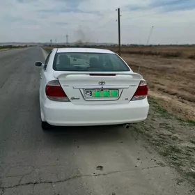 Toyota Camry 2005