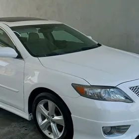 Toyota Camry 2011