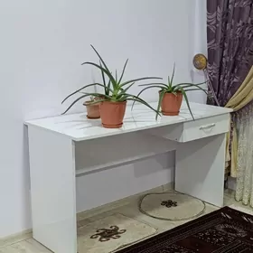 Kompyuter stol parta