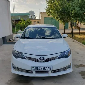 Toyota Camry 2013