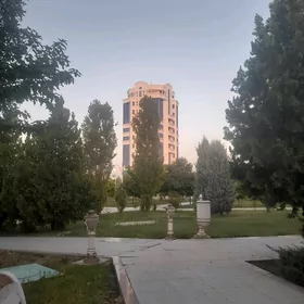 ОФИС 60 М²