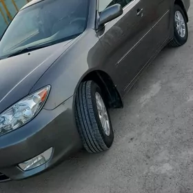 Toyota Camry 2005