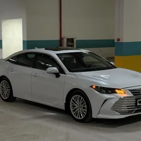 Toyota Avalon 2019