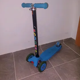 Scooter  Самокат