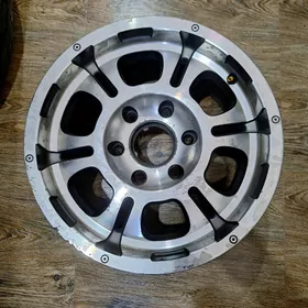Jiip  6. Bolt