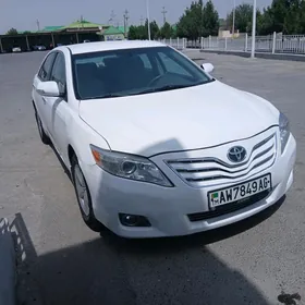 Toyota Camry 2010