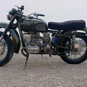 Ural 4320 1990