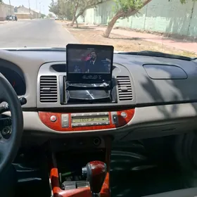 Toyota Camry 2005