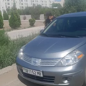Nissan Versa 2009