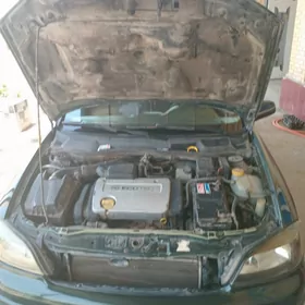 Opel Astra 1999