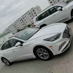 Hyundai Sonata 2021
