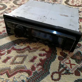 Pioneer Defin