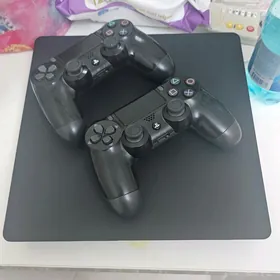 ps 4 slim