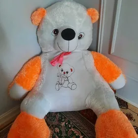 ayu ullakan