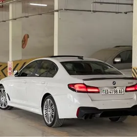 BMW 540 2019