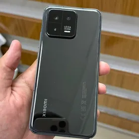 Xiaomi 13 12/256gb