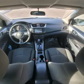 Nissan Sentra 2018