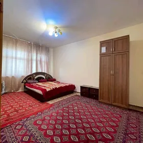 продам квартиру 4х комнатная