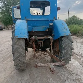 MTZ T-28 1990
