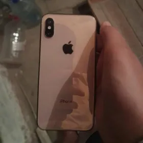 iPhone XS