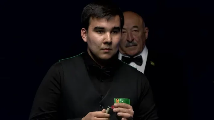 Türkmenistanly bilýardçy Kadyrberdi Çalyýew halkara ýaryşda bürünç medal gazandy