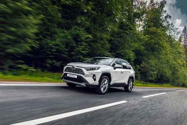 Toyota RAV4 стал самым продаваемым автомобилем в мире