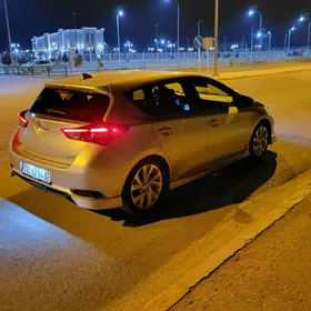 Toyota Corolla 2017