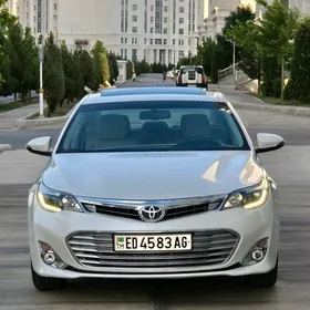 Toyota Avalon 2013