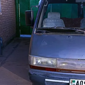 Toyota Town Ace 1998