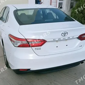 Toyota Camry 2019