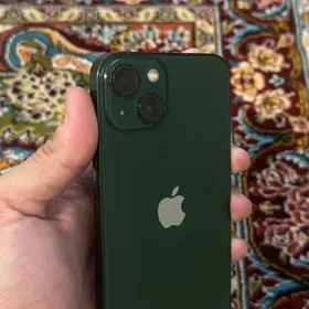 iPhone 13