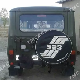 UAZ 469 2002