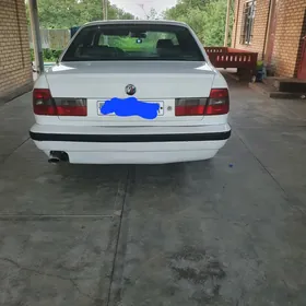 BMW 525 1990