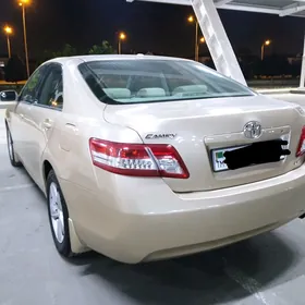 Toyota Camry 2010