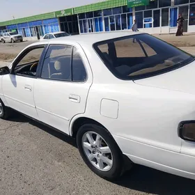Toyota Camry 1993