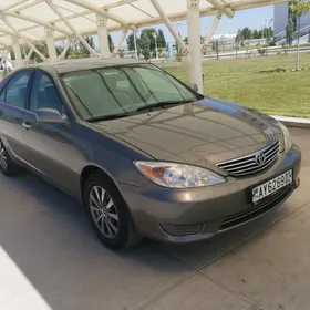 Toyota Camry 2003