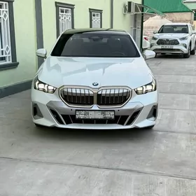 BMW 520 2024