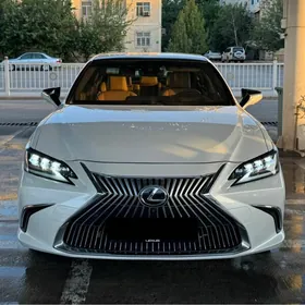 Lexus ES 350 2021