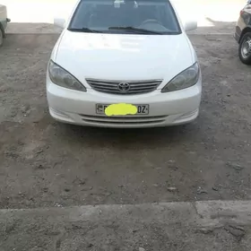 Toyota Camry 2005