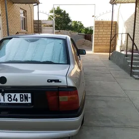 Opel Vectra 1993