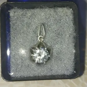 серебряный кулон
