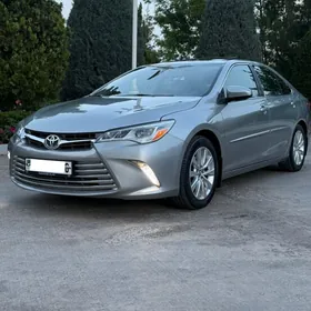 Toyota Camry 2015
