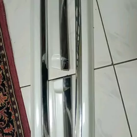 Land cruiser prado molding